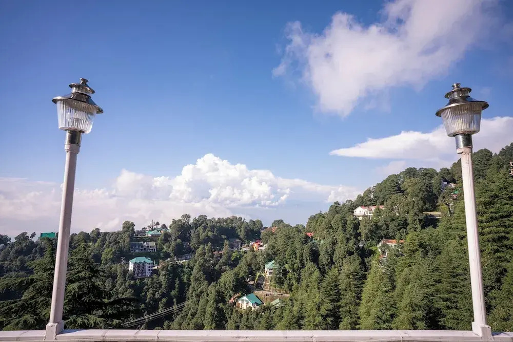 Чамба: Hotel Dalhousie View