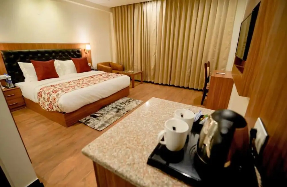 Манали: Simsa Heights Manali