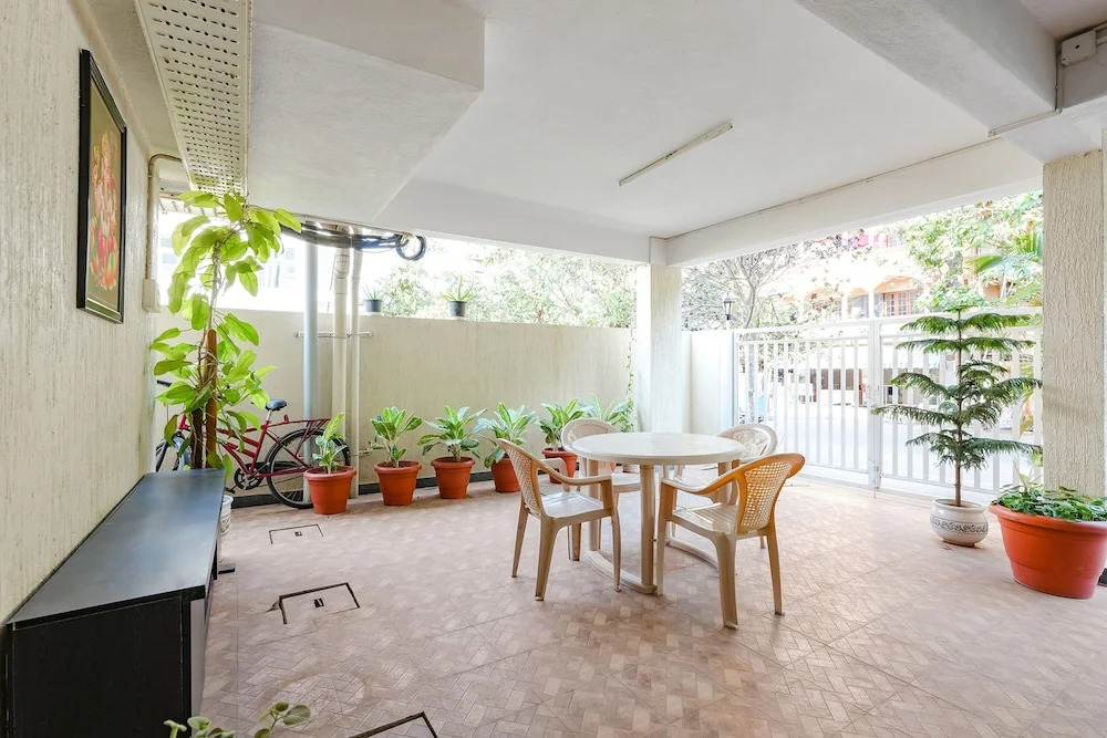 Бангалор: Windfall Service Apartment