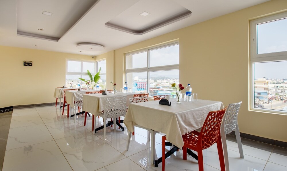 Шиккамагалуру: Treebo Jaguar Comforts, 3 Kms From Mahatma Gandhi Park