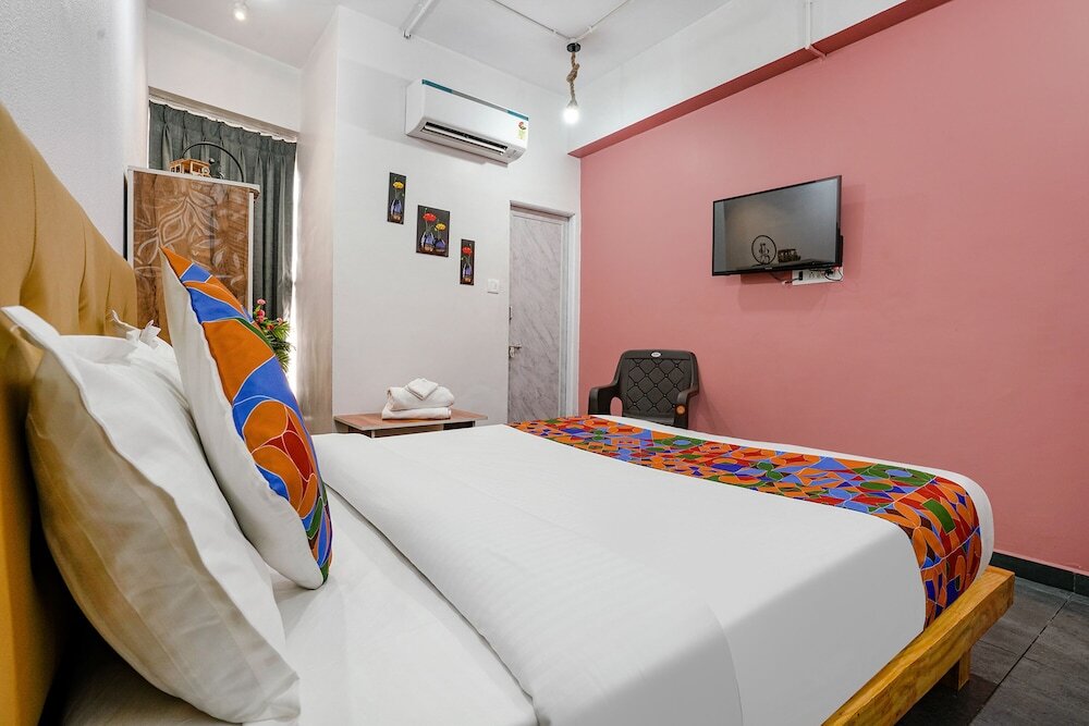 Сурат: Fabhotel Sky City
