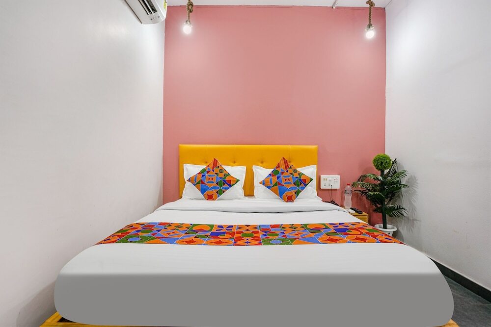 Сурат: Fabhotel Sky City