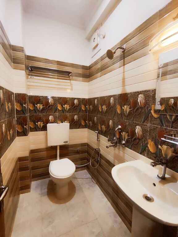 Горакхпур: Hotel JVS Palace