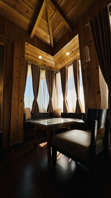 Наинитал: Luxury Stay By Hmt