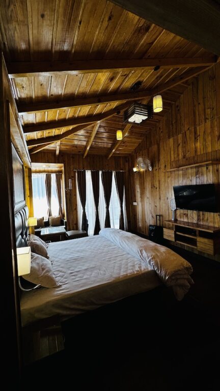 Наинитал: Luxury Stay By Hmt