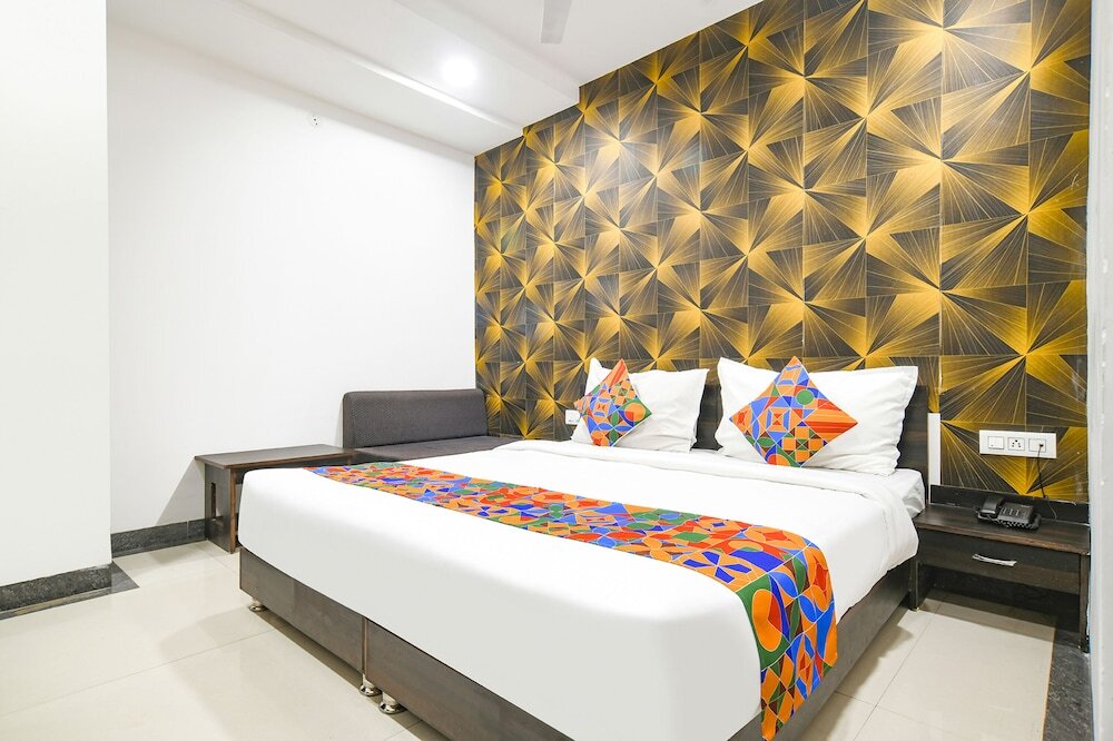Индаур: Fabhotel Prime The Euro