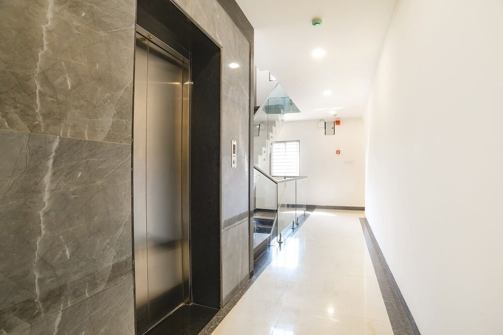 Индаур: Fabhotel Prime The Euro