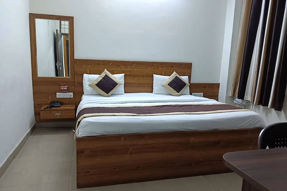 Гуруграм: Hotel Meghna Residency