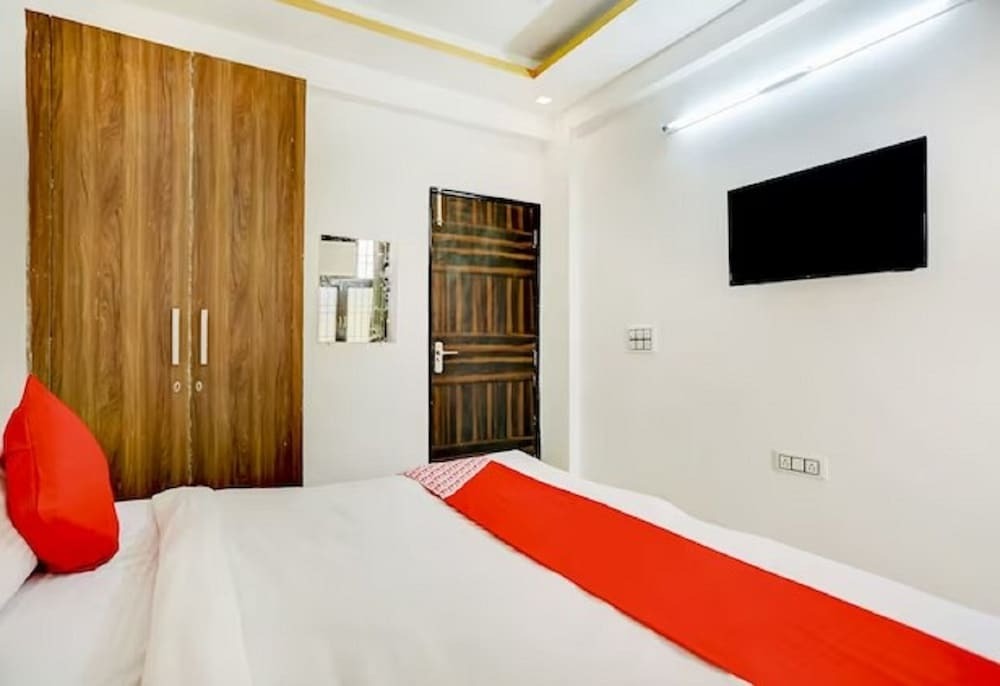 Газиабад: Hotel Golden Inn