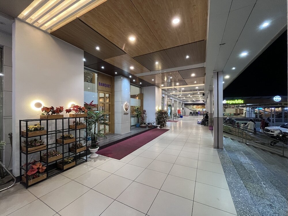 Вадодара: Hotel Grand Darshan Vadodara