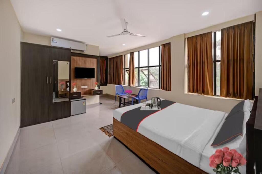 Бхубанешвар: Goroomgo Hotel Moonlight Bhubaneswar