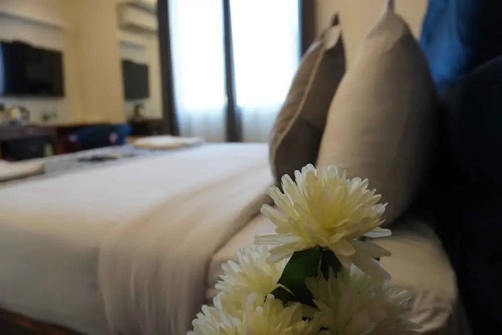 Большая Нойда: Raksha Suites & Banquet Greater Noida