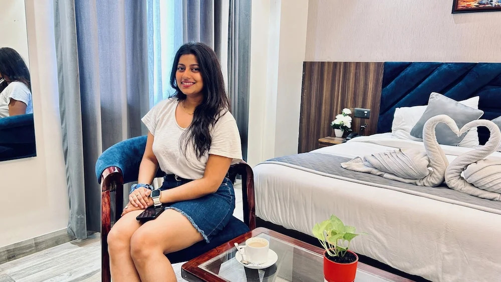 Большая Нойда: Raksha Suites & Banquet Greater Noida