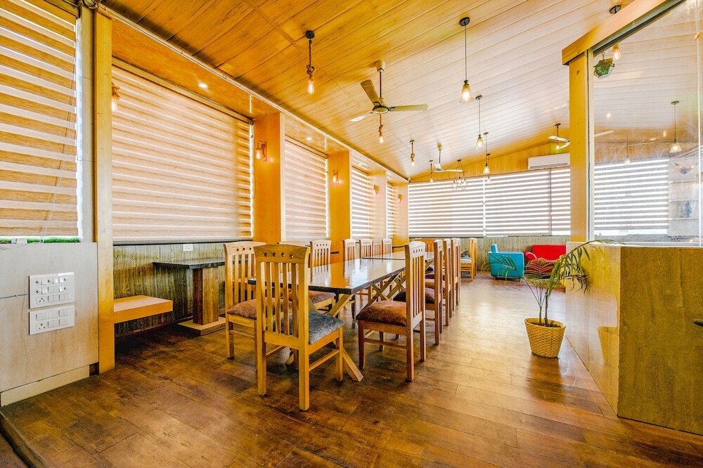 Дехрадун: Fabhotel Prime Happy Feet Luxury Homestay