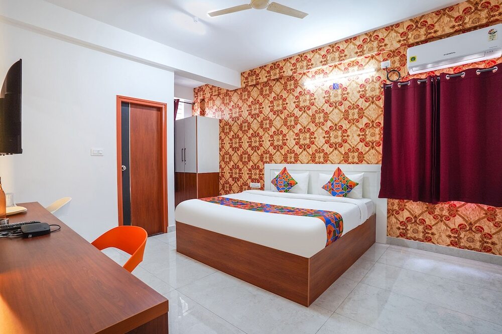 Бангалор: Fabhotel Royal Platinum Suites