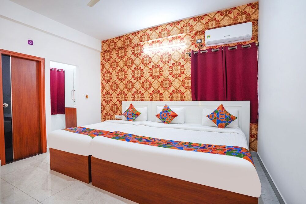 Бангалор: Fabhotel Royal Platinum Suites