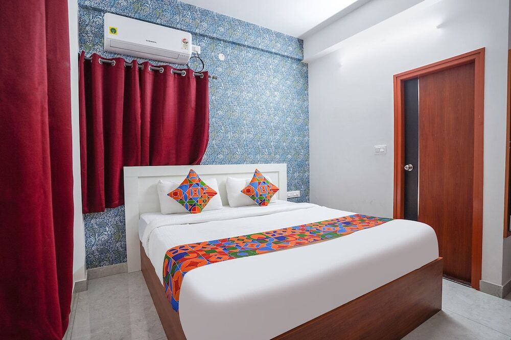 Бангалор: Fabhotel Royal Platinum Suites
