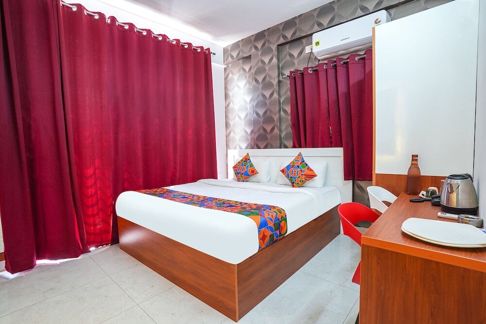Бангалор: Fabhotel Royal Platinum Suites