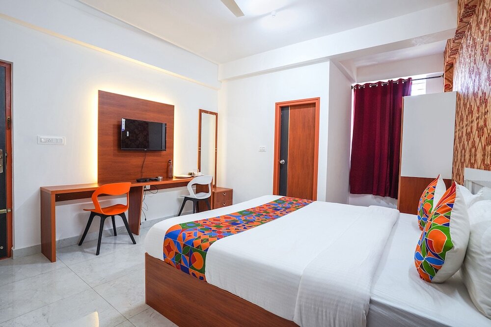 Бангалор: Fabhotel Royal Platinum Suites