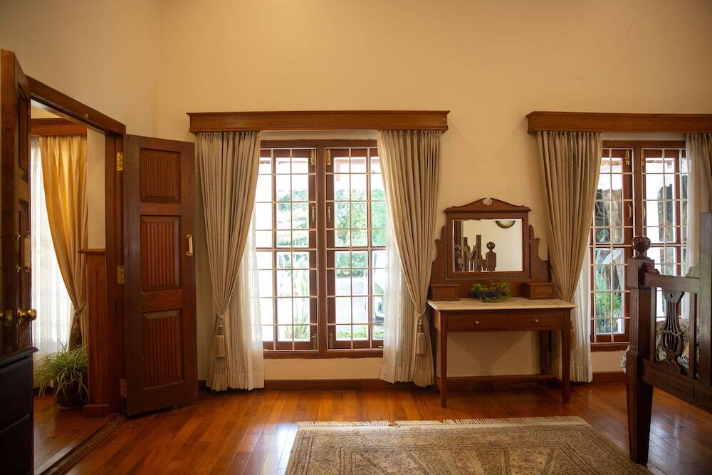 Ути: Marlihill Bungalow - CGH Earth