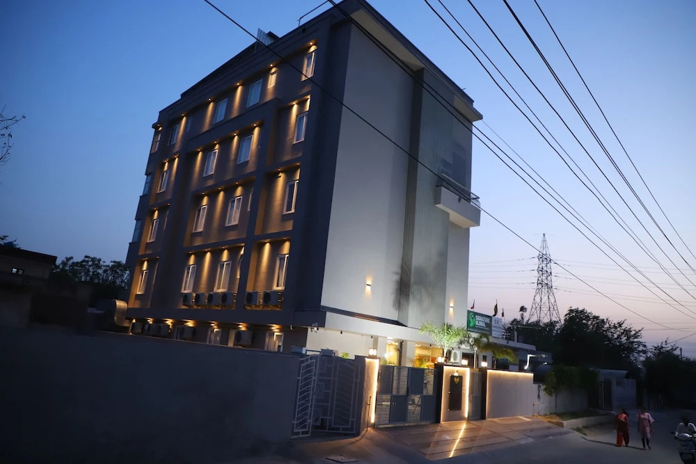 Ghasera: Hotel Sai
