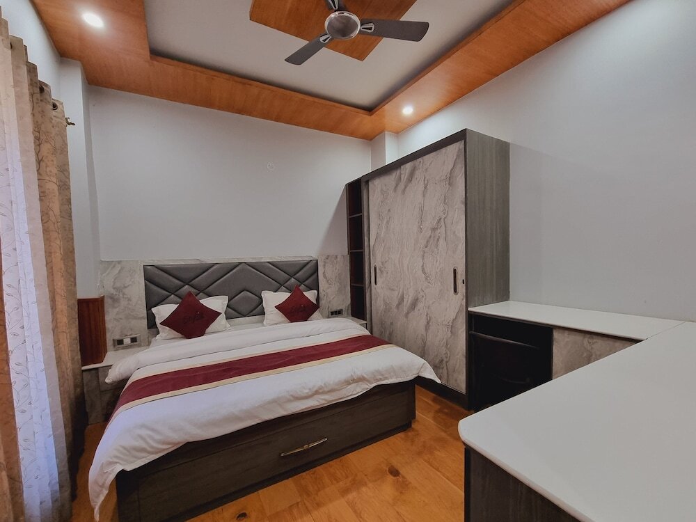 Чамба: Stylia Suites