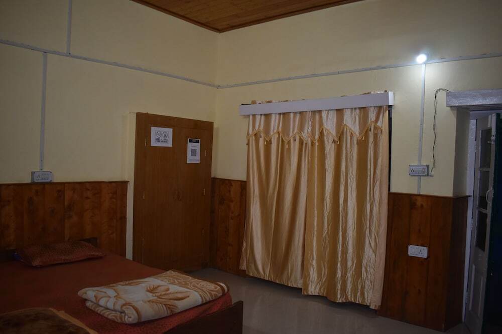 Бир: Forest Rest House Bir