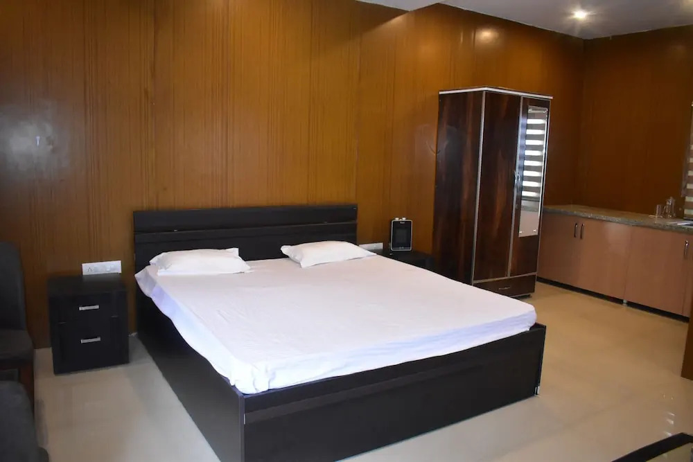 Бир: Forest Rest House Bir