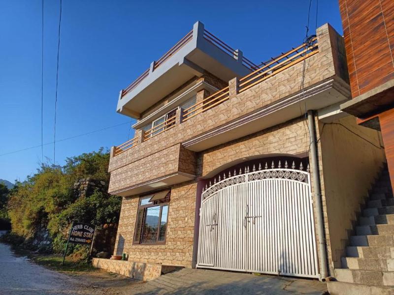 Наинитал: Herb Club Homestay