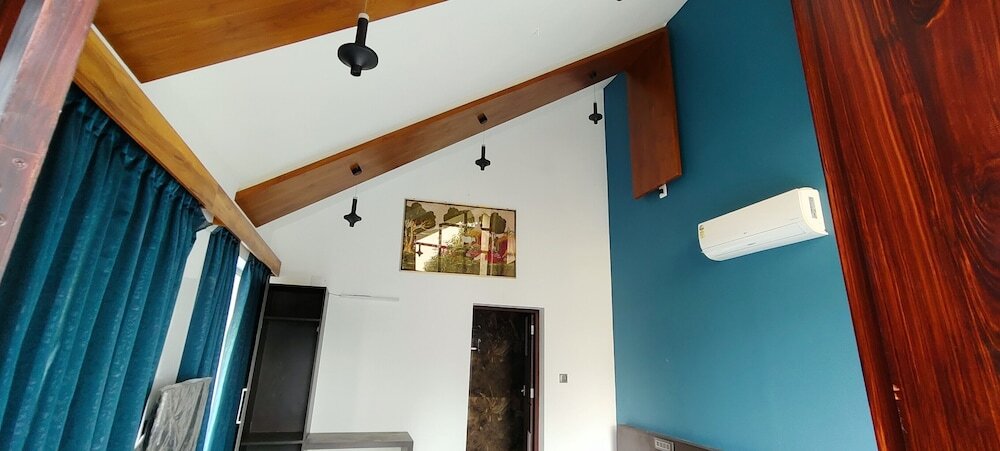 Султан-Батери: Maryland Holiday Resort