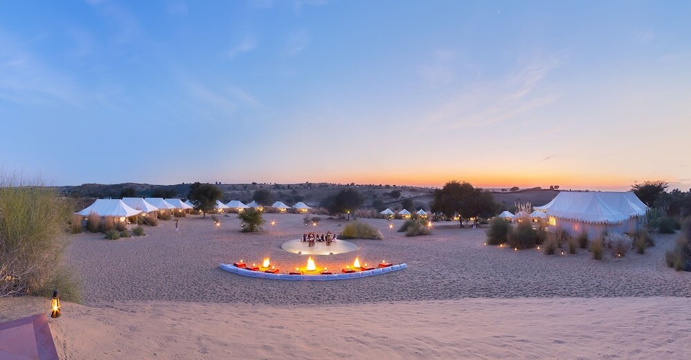Khiyansaria: Manvār Sevan, The Desert Camp