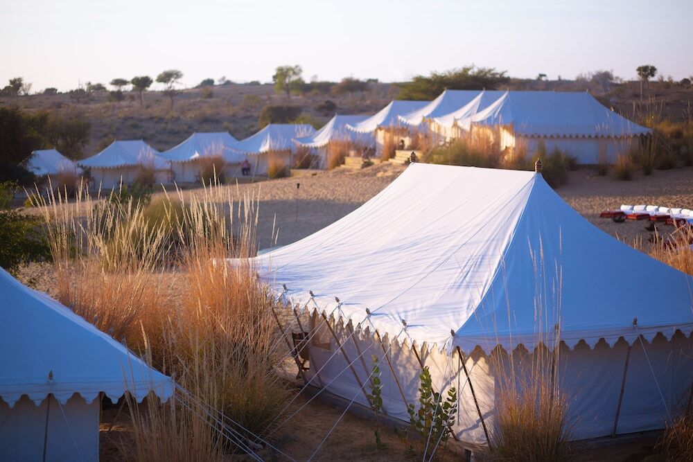 Khiyansaria: Manvār Sevan, The Desert Camp