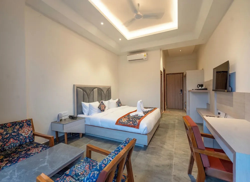 Наинитал: Evara Spa & Resort