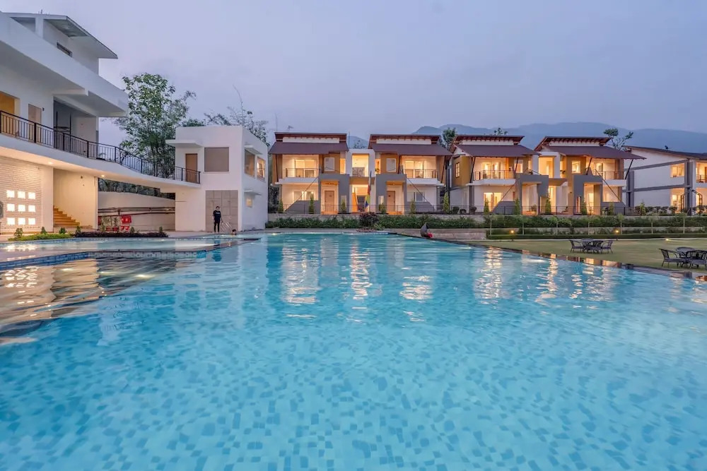 Наинитал: Evara Spa & Resort