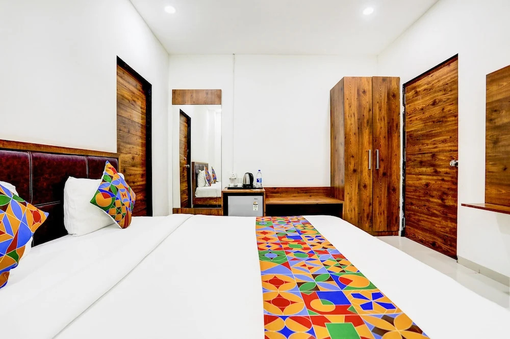 Вадодара: Fabhotel Maa Gayatri
