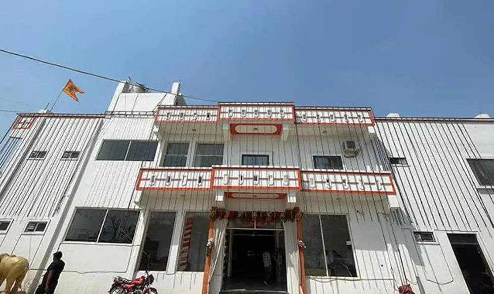 Файзабад: Fabhotel Kalawati Palace