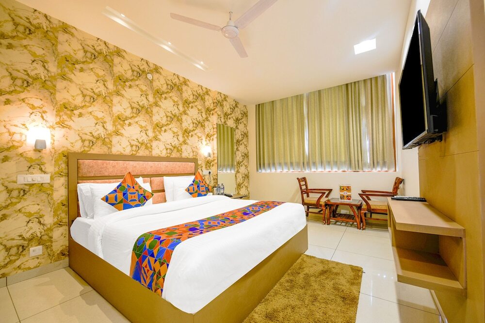 Мохали: Fabhotel Prime Victoria Regency