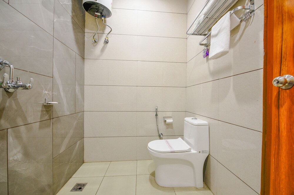 Мохали: Fabhotel Prime Victoria Regency
