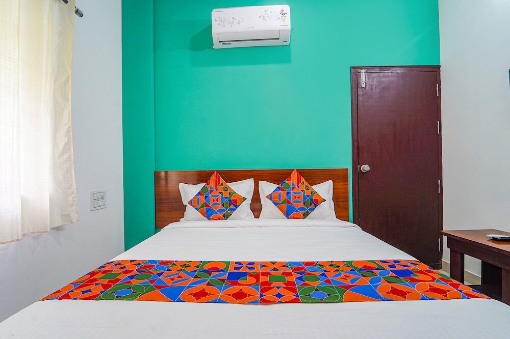 Fabhotel Metro Suites — фото 6