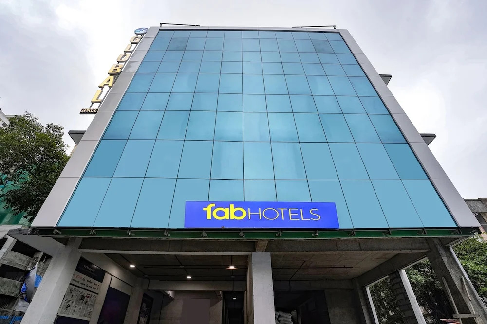 Мумбаи: Fabhotel Global Spaces