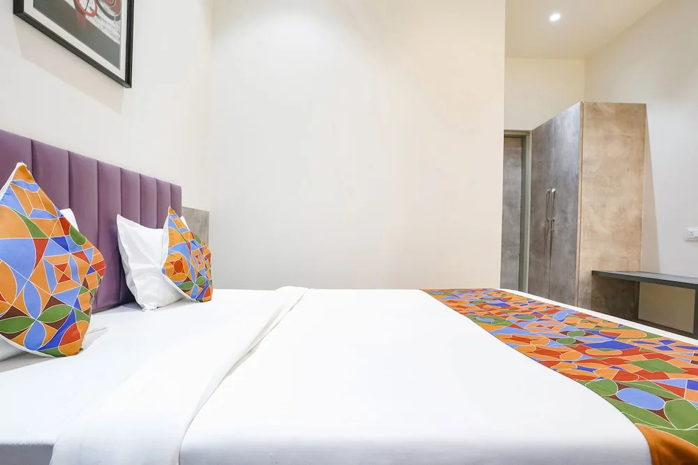 Мумбаи: Fabhotel Global Spaces