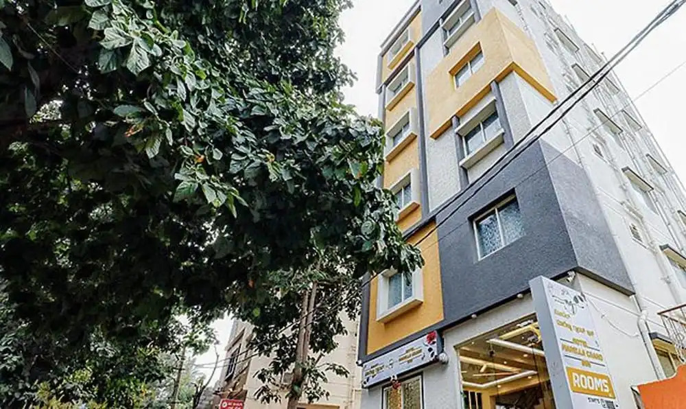 Бангалор: Fabhotel Marella Suites