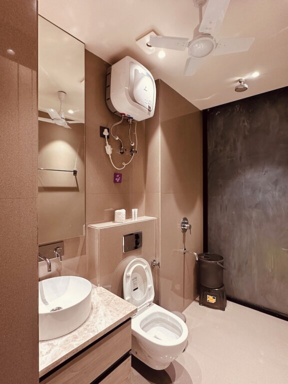Гуруграм: The Lodgers Luxury Hotel Near GolfCourse