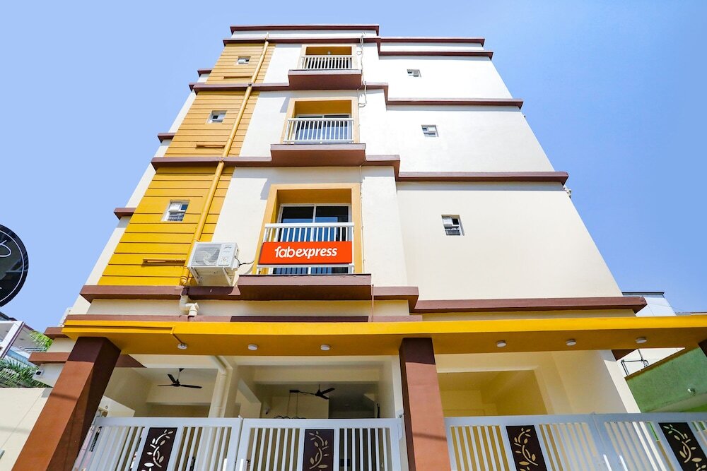 Нагпур: Fabexpress Radiant Guest House