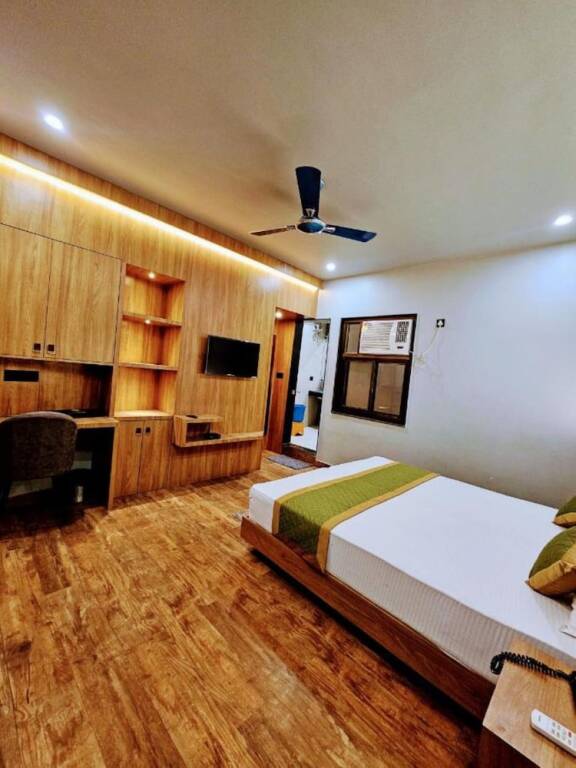 Горакхпур: Sharda dinings Gorakhpur