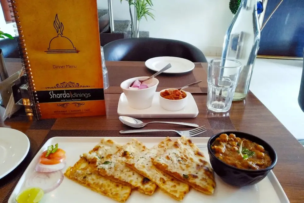 Горакхпур: Sharda dinings Gorakhpur