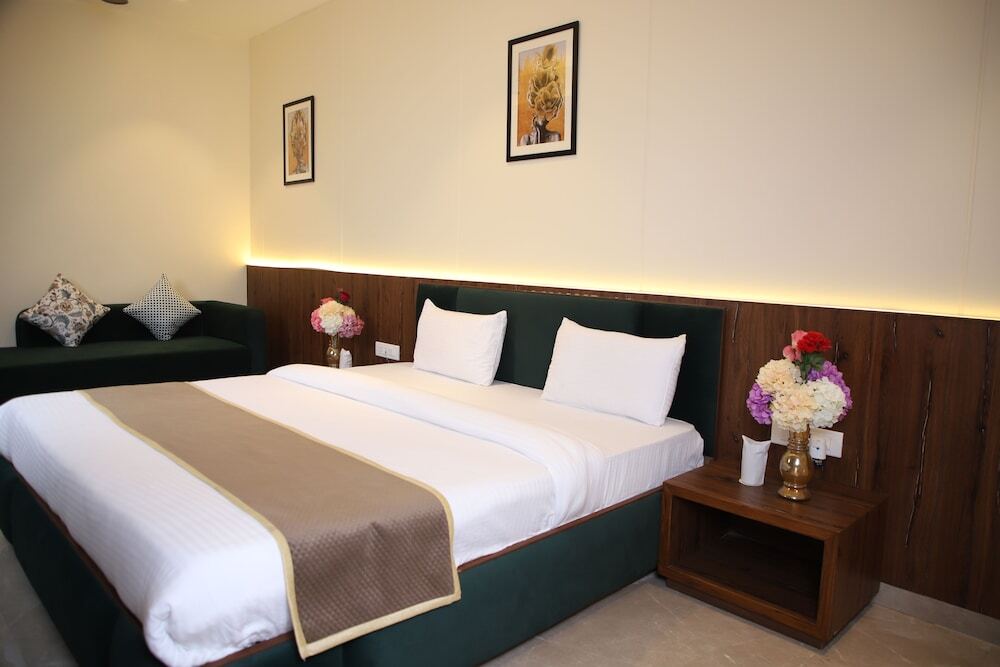 Мератх: Pink Villa Boutique Hotel