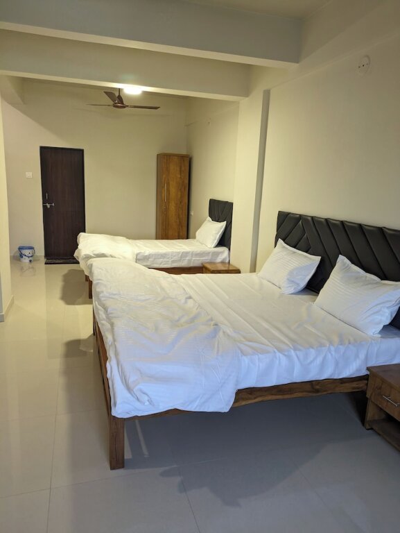 Вапи: Hotel JDS - Vapi