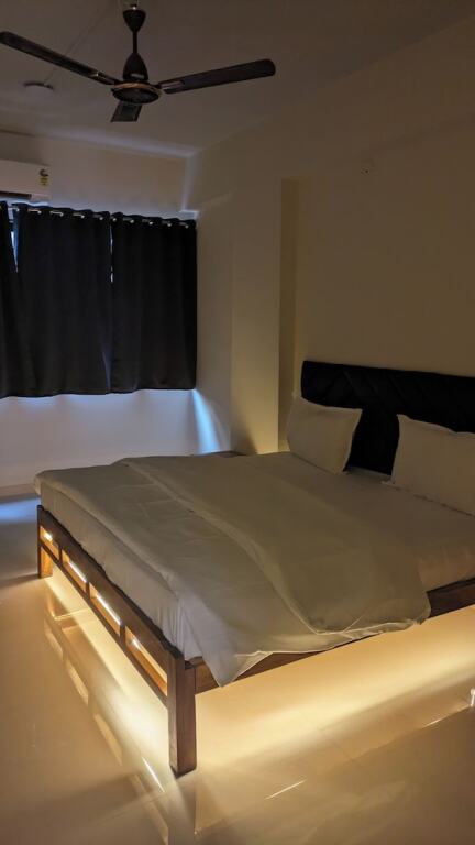Вапи: Hotel JDS - Vapi