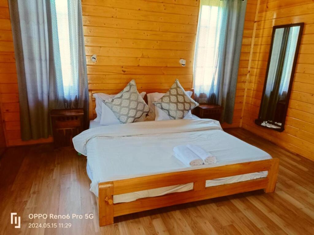 Гульмарг: The FrozenFall Resort - Gulmarg